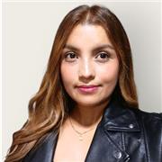 Clases de Lengua Castellana
Lectura • Escritura • Comprensión lectora • Análisis literario
Enseño a leer y escribir desde cero